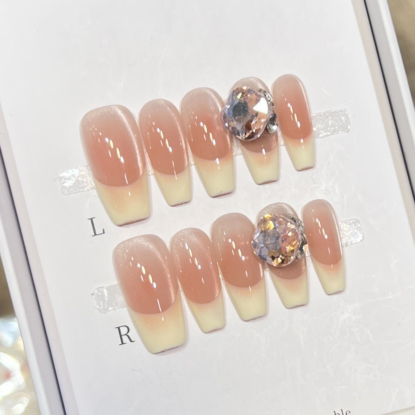 10PCS Women Pink Press on Nail - Nail Art Pink Cat Eye ulasan dan harga